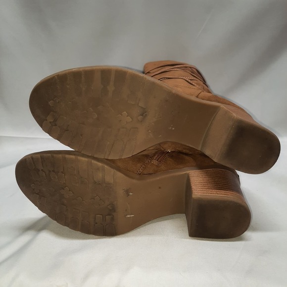 Jelly Pop Courtney Cowboy Style faux suede tan Boots 11 - Picture 9 of 9